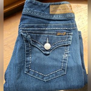 Seven7 Jeans